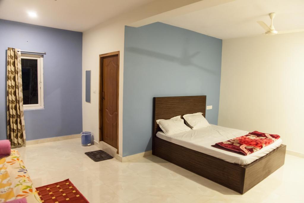 Petra Family Guest House Vālpārai Kamer foto